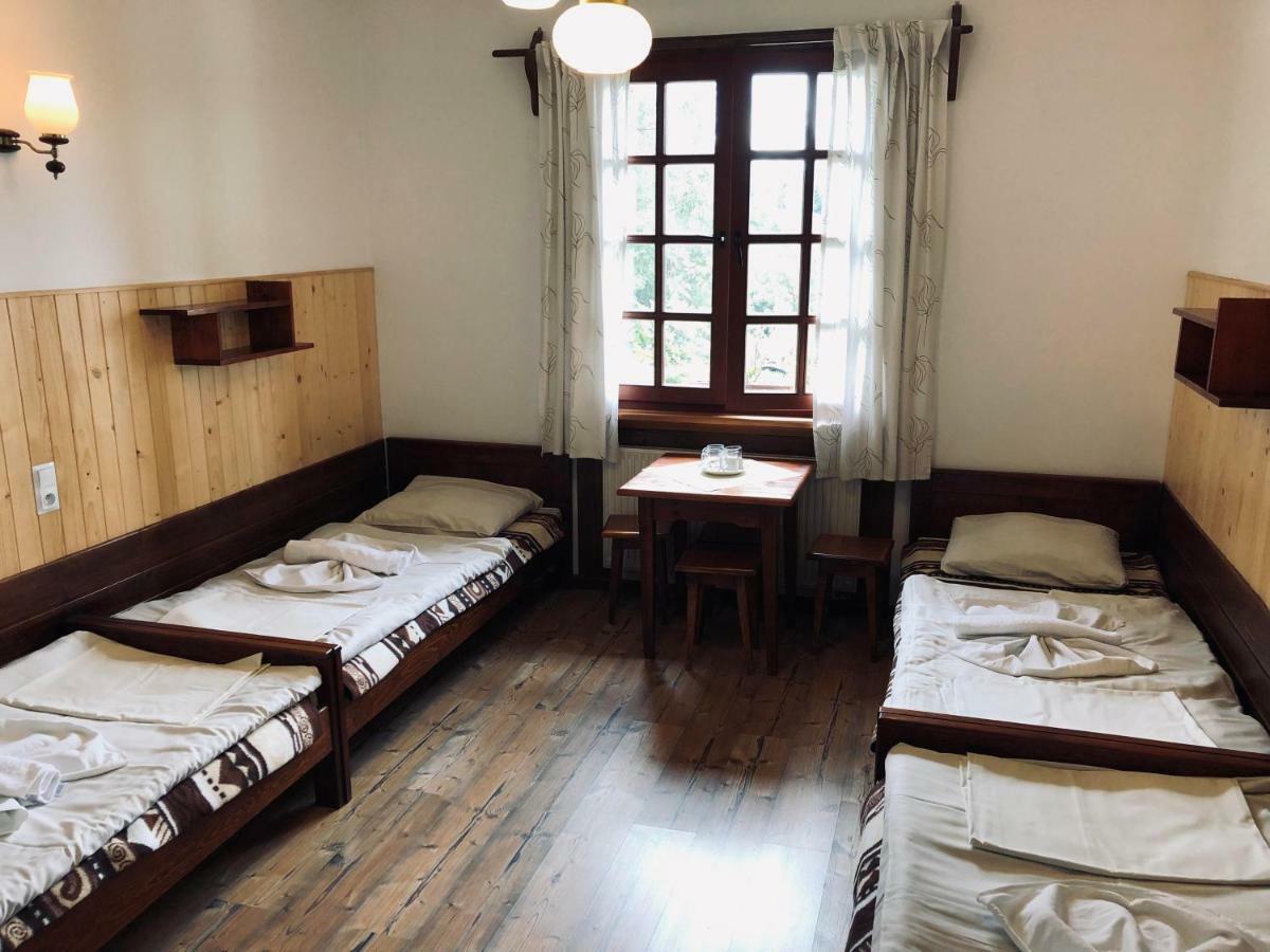 Gosciniec Pod Smrekami Bed & Breakfast Czorsztyn Ngoại thất bức ảnh